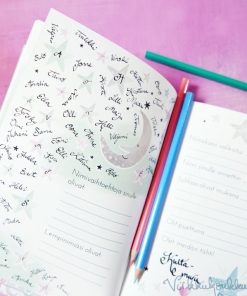Kirjat ja vihkot Vauvakirja | Ihanan Pienen Tarina | Paperitarvikkeet