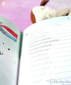 Kirjat ja vihkot Vauvakirja | Ihanan Pienen Tarina | Paperitarvikkeet